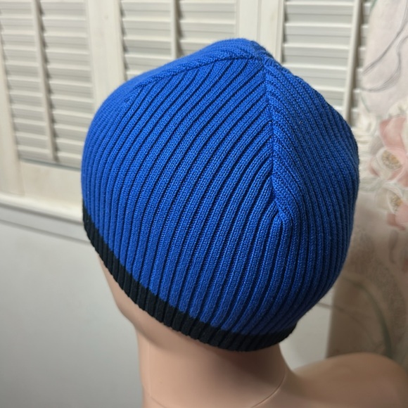 343. Express brand new with tags beanie cap unisex - Picture 3 of 5